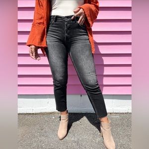 Risen black mid rise button fly relaxed fit skinny